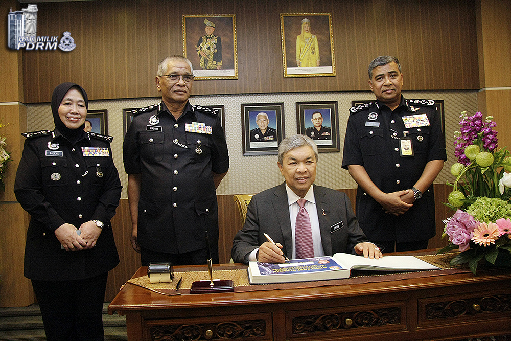 MESYUARAT BULANAN TPM BERSAMA PDRM