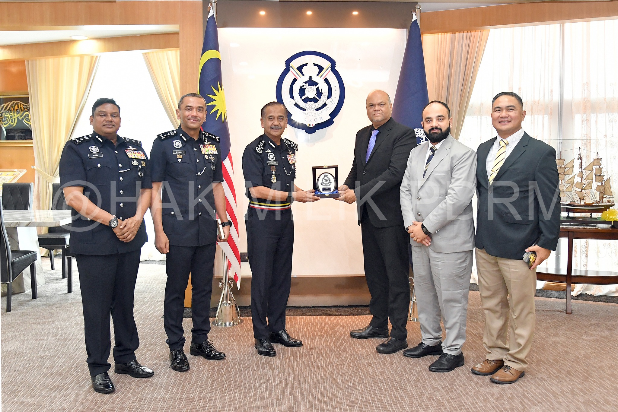 437864250_829864212507134_9055539803335593827_n