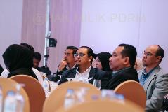 DIN05932