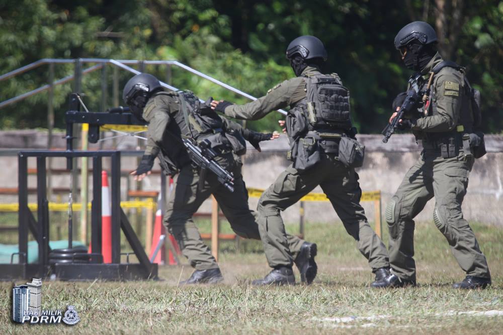 Demonstrasi PARE Test oleh Unit 69 Komando.