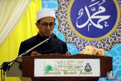 AHLI PARLIMEN LEMBAH PANTAI SANTUNI WARGA PDRM DAN PERKEP