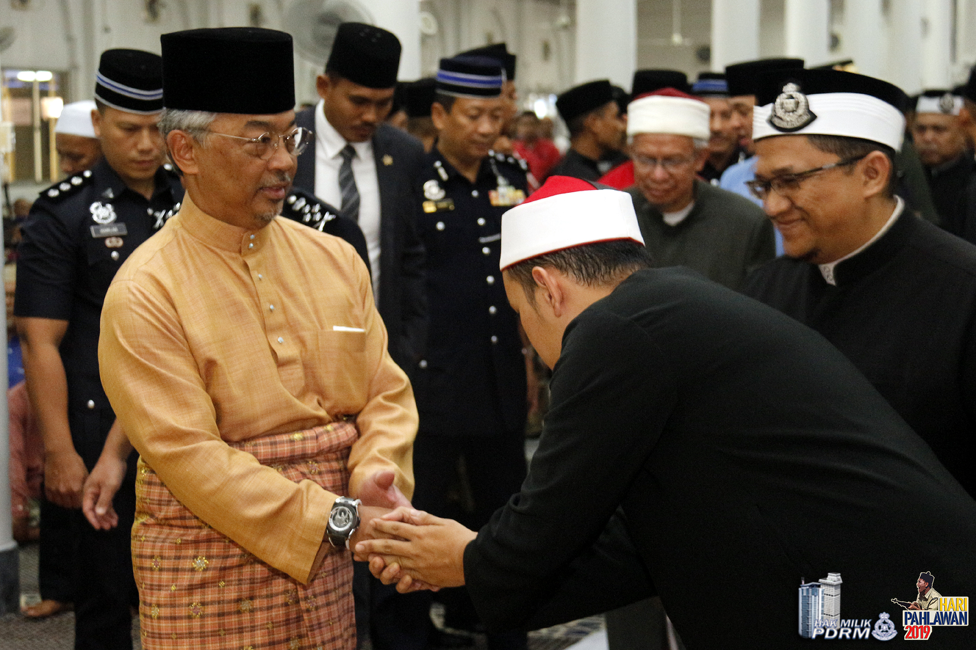 Keberangkatan tiba Kebawah Duli Yang Maha Mulia Seri Paduka Baginda Yang di-Pertuan Agong XVI Al-Sultan Abdullah Ri’ayatuddin Al-Mustafa Billah Shah Ibni Sultan Ahmad Shah Al-Musta’in Billah di PULAPOL KL pada hari ini. _MG_0858